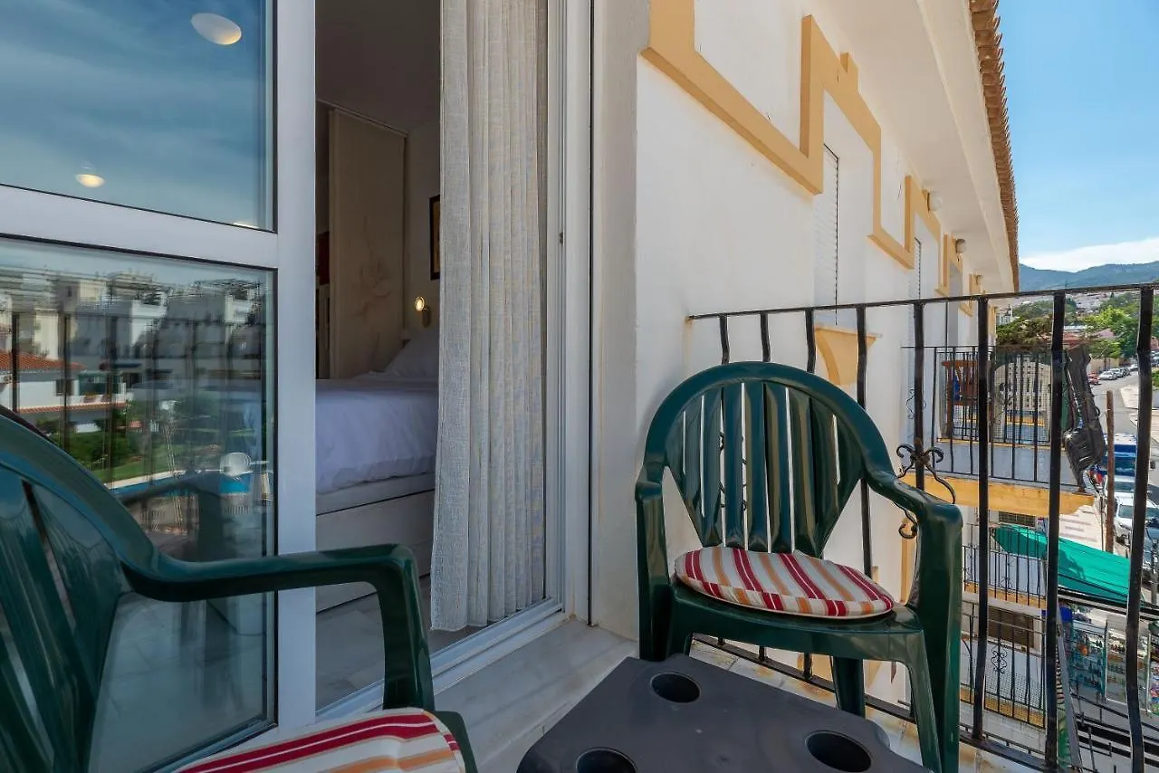 Homeforguest Bright Studio In La Carihuela Near The Beach Torremolinos 0*,  Spanje